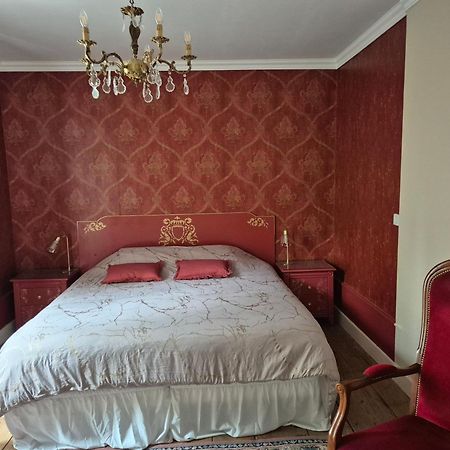 Chateau La Hussardiere Dampierre-sur-Salon Екстериор снимка